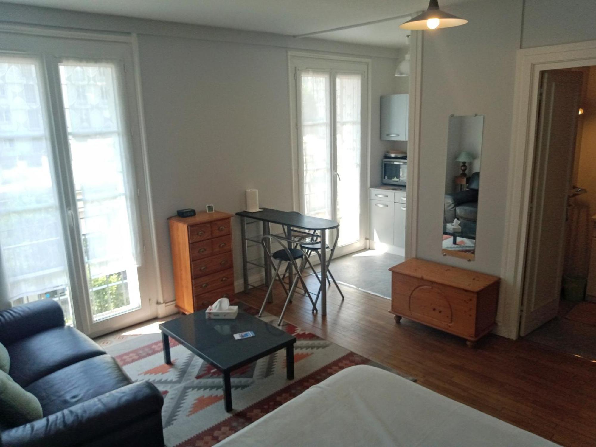 Appartement Perret 105 Rue Victor Hugo, Lumineux, Plein Centre, Parking Prive Arrivee Autonome Tout A Pied Le Havre Extérieur photo