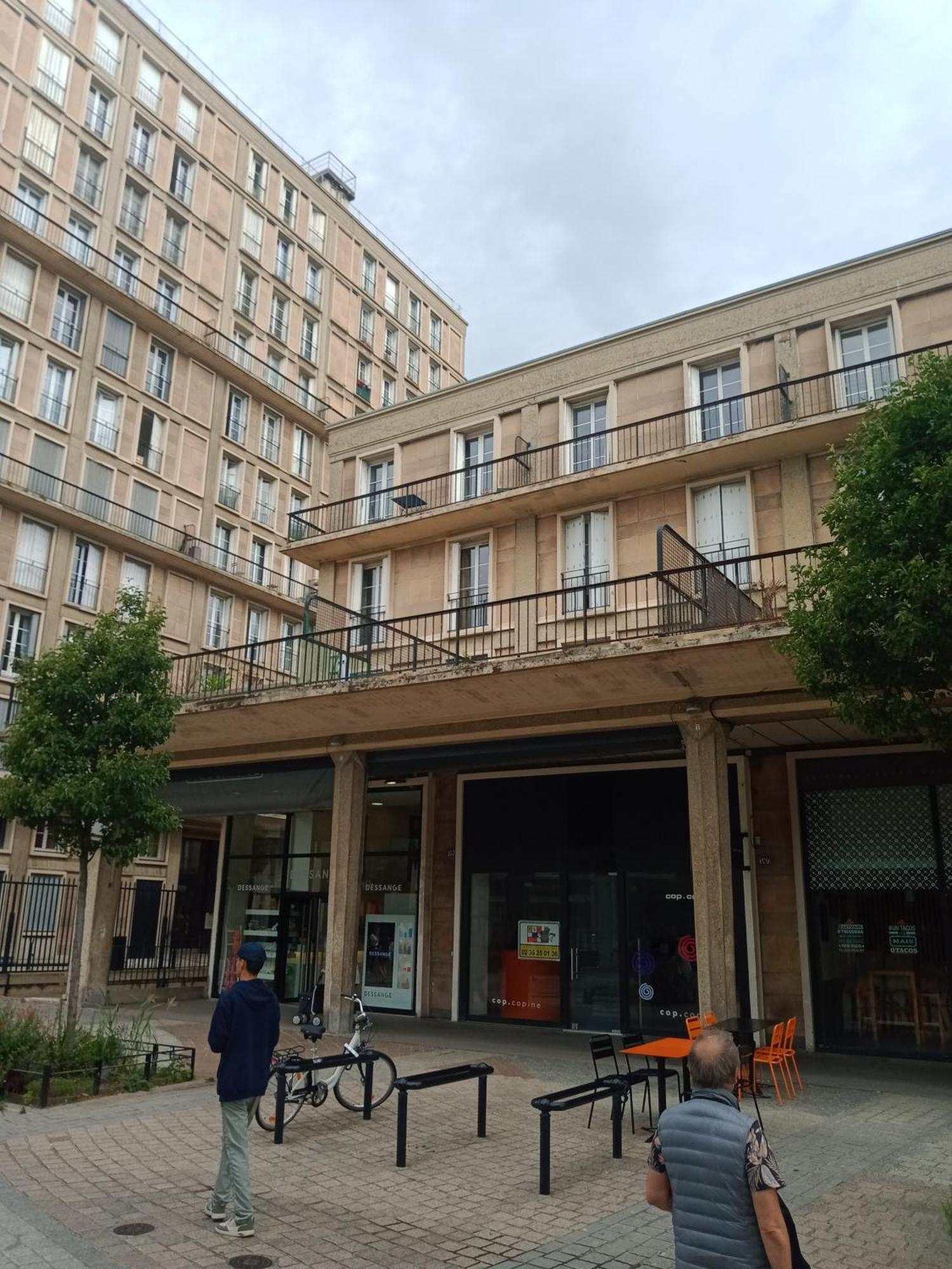 Appartement Perret 105 Rue Victor Hugo, Lumineux, Plein Centre, Parking Prive Arrivee Autonome Tout A Pied Le Havre Extérieur photo